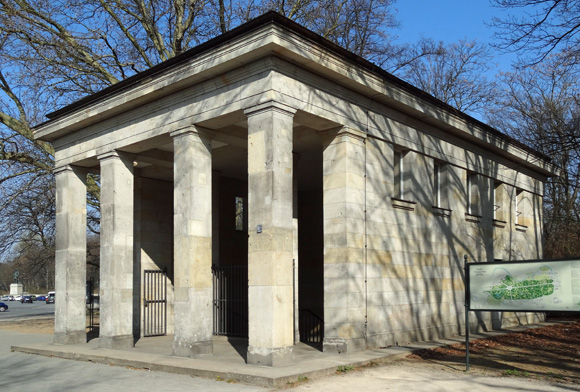 Pavillon am Großen Stern