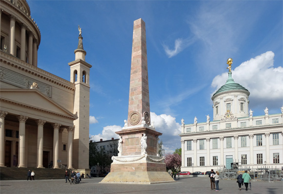 Potsdam: wiederaufgebauter Alter Markt