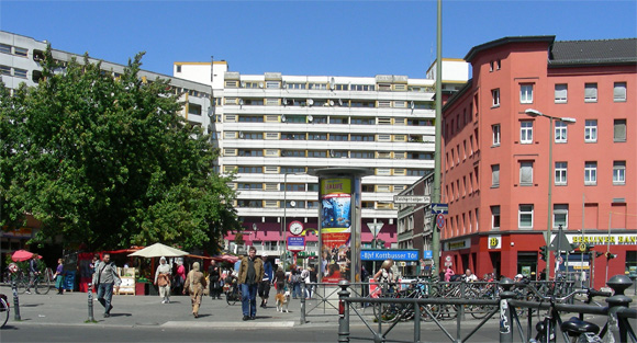 Zentrum Kreuzberg am Kottbusser Tor